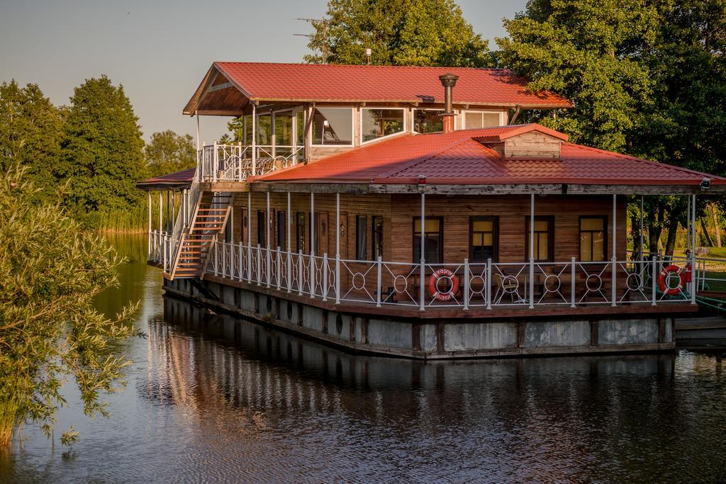 Hotel Melynojo Karpio Barza Kinty Exteriér fotografie
